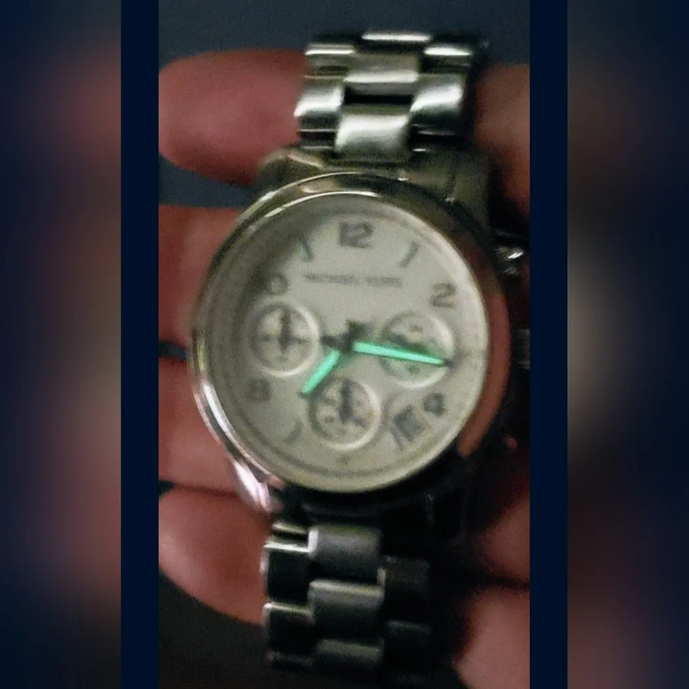 Michael Kors, Stainless steel, Runway Women's Watch MK5076. - Picture 9 of 12